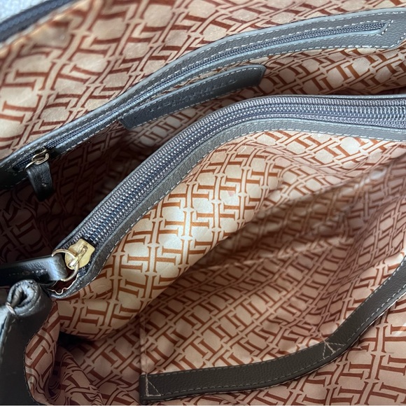 Tignanello 3 tone natural leather shoulder bag removable strap multi-pocket 💕 - Picture 9 of 11